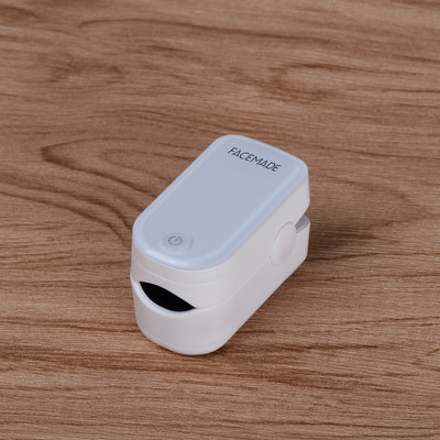 FACEMADE Pulse Oximeter, Blood Oxygen Monitor with Lanyard and Battery