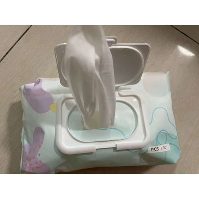 Wetshe Soft Cleaning  Wipes, Pack of 80, Eco-Friendly, Use as Makeup Applicator, Nail Polish Remover and Baby Care Pad